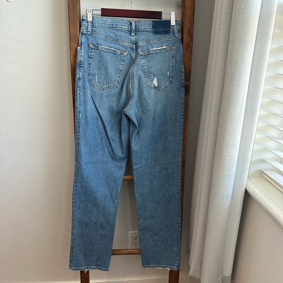 Abercrombie Ultra High Rise 90s Straight Jean - Picture 6 of 8